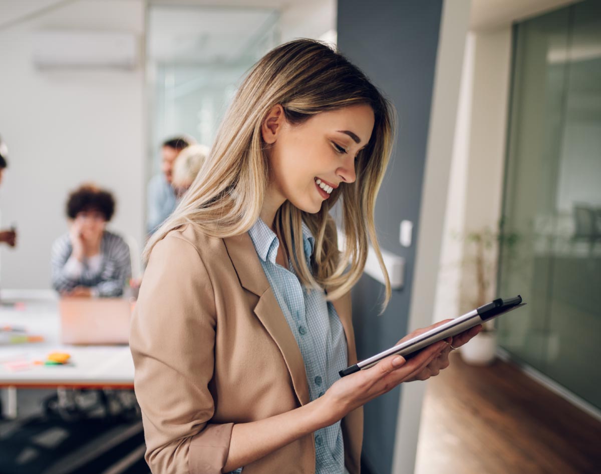 Comunicación y colaboración con herramientas digitales - Nivel intermedio Comunicación y colaboración con herramientas digitales - Nivel intermedio